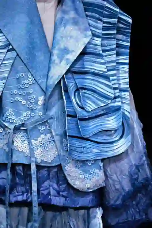 激光与臭氧水洗技术定义环保丹宁新标准：巨人纺织如何实现牛仔生产节水50%